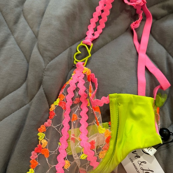 FOR LOVE LEMONS X VS TOSSED NEON HARDWARE HEART BRA - Picture 2 of 3